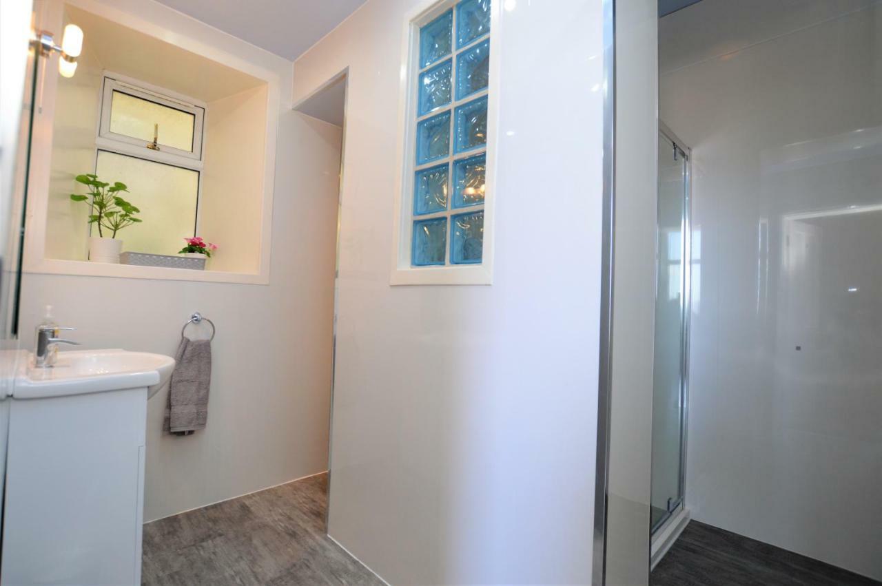 דונון Sebright Holiday Apartment מראה חיצוני תמונה